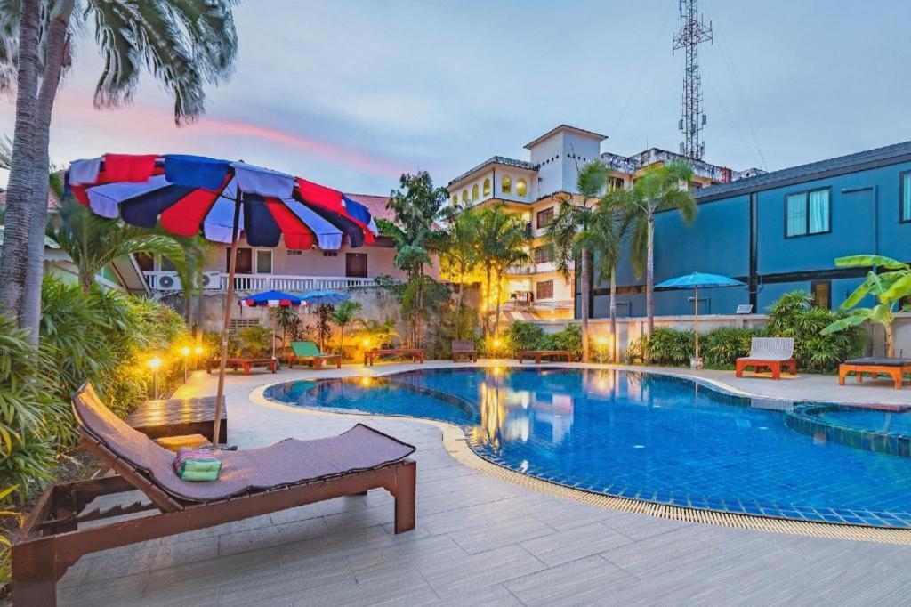 Tycoon Place Garden Pattaya Ngoại thất bức ảnh